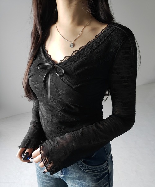 me+em select（ミームセレクト）の「【 ２color 】フロントリボンレイヤードレーストップス ／ front ribbon layered lace tops（Tシャツ/カットソー・レディース・アイボリー/ブラック・FREE）」の16枚目の写真