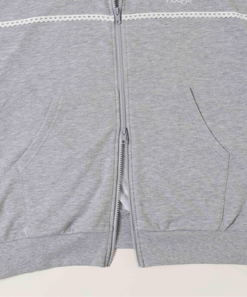 WC（ダブル シー）の「【2025★春夏新作】レースパイピングジップパーカー（パーカー・レディース・グレー/ネイビー・FREE）」の11枚目の写真