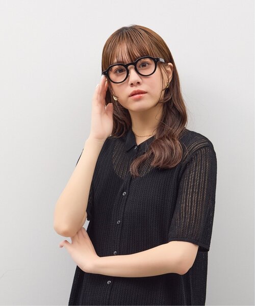 JOURNAL STANDARD relume（ジャーナルスタンダード　レリューム）の「【WEB限定】ボストン型 調光サングラス｜レンズの色が変わるサングラス｜クラウンパント型｜高級感｜紫外線対策｜UVカット｜ユニセックス｜ジャーナルスタンダードレリューム｜Zoff｜JOURNAL STANDARD relume（サングラス・レディース・ブラウン系その他2/ブラック・FREE）」の11枚目の写真