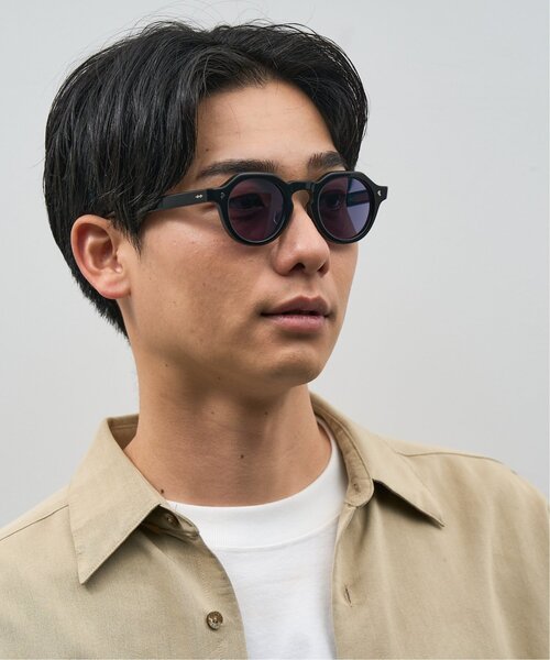JOURNAL STANDARD relume（ジャーナルスタンダード　レリューム）の「【WEB限定】ボストン型 調光サングラス｜レンズの色が変わるサングラス｜クラウンパント型｜高級感｜紫外線対策｜UVカット｜ユニセックス｜ジャーナルスタンダードレリューム｜Zoff｜JOURNAL STANDARD relume（サングラス・レディース・ブラウン系その他2/ブラック・FREE）」の15枚目の写真