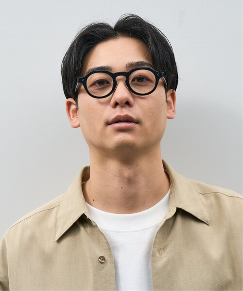 JOURNAL STANDARD relume（ジャーナルスタンダード　レリューム）の「【WEB限定】ボストン型 調光サングラス｜レンズの色が変わるサングラス｜クラウンパント型｜高級感｜紫外線対策｜UVカット｜ユニセックス｜ジャーナルスタンダードレリューム｜Zoff｜JOURNAL STANDARD relume（サングラス・レディース・ブラウン系その他2/ブラック・FREE）」の20枚目の写真