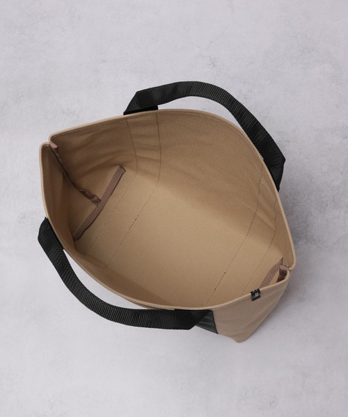 SABLE CLUTCH(セーブルクラッチ)の「BIG TAG CANVAS TOTE (M) - 富士金梅(帆布/キャンバストートバッグ)(トートバッグ・レディース・ピンク/ブラック/グレイッシュベージュ/シルバー・ONE SIZE)」の21枚目の写真