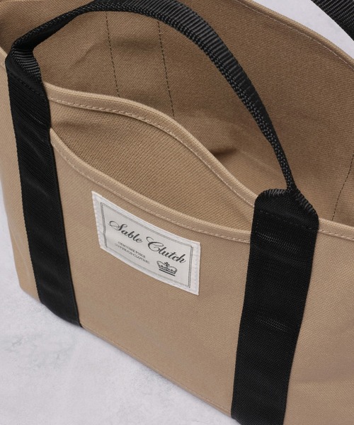 SABLE CLUTCH(セーブルクラッチ)の「BIG TAG CANVAS TOTE (M) - 富士金梅(帆布/キャンバストートバッグ)(トートバッグ・レディース・ピンク/ブラック/グレイッシュベージュ/シルバー・ONE SIZE)」の16枚目の写真