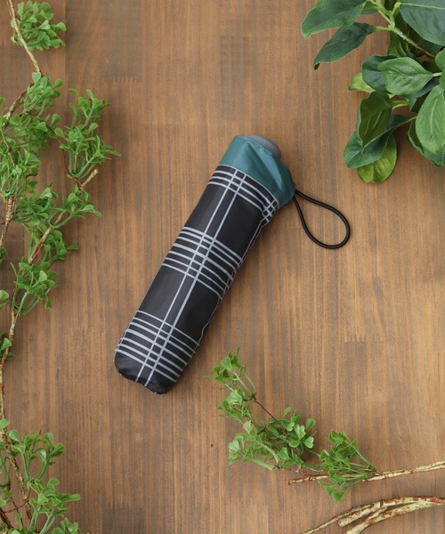 FUNALIVE(ファンアライブ)の「シンプル折りたたみ傘(折りたたみ傘・メンズ・グレー/ブラック/ブラック系/ライトグレー系/ネイビー系/ピンクベージュ/スカイブルー/ブルーグリーン/グリーン/サーモンピンク/ライトグレー/レッド/ネイビー/オレンジ/アイボリー/ミント/ホワイト系/ブラック系1/グレー系/グリーン系・FREE/F)」の6枚目の写真