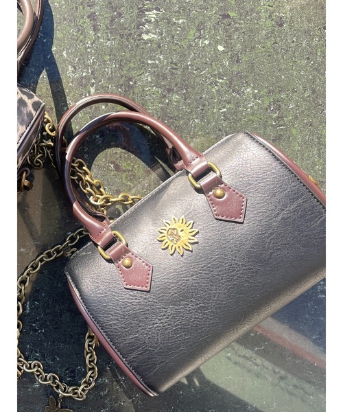 EVRIS（エヴリス）の「アンティークモチーフミニショルダーBAG（ショルダーバッグ・レディース・その他1/ブラック・FREE）」の3枚目の写真