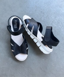 クロスアッパーセパレートサンダル