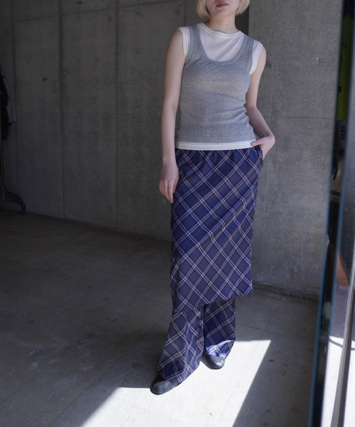 G.V.G.V.（ジーヴィージーヴィー）の「PLAID SATIN PICOT SKIRT（スカート・レディース・バーガンディー/ネイビー・36）」の11枚目の写真