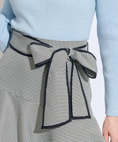 SWINGLE（スウィングル）の「リボンベルトアシメフレアパイピングスカート（スカート・レディース・ライトベージュ/レッド系その他5/ブラック系その他5・MEDIUM/SMALL）」の9枚目の写真