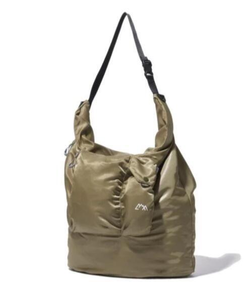 CMF OUTDOOR GARMENT(シーエムエフアウトドアガーメント)の「CMF OUTDOOR GARMENT/シーエムエフ アウトドアガーメント ROLL BAG ロールバッグ(ショルダーバッグ・メンズ・ブラック/ネイビー/カーキ・F)」の13枚目の写真