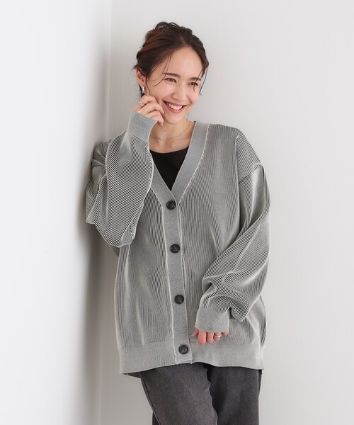 Cutie Blonde(キューティーブロンド)の「【着丈が選べる】スポンディッシュ配色畦カーディガン(カーディガン/ボレロ・レディース・ブラック系4/ブルー系4/ベージュ系4・02/03)」の5枚目の写真