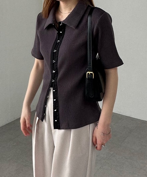 solleim(ソルレム)の「フロントホックポロトップス(Tシャツ/カットソー・レディース・オフホワイト/チャコール/ベージュ・M/L)」の9枚目の写真