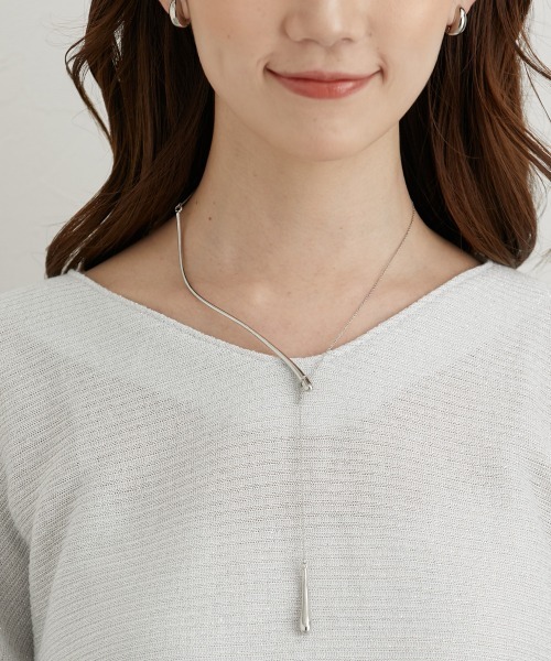 nissen(ニッセン)の「袖ボタン付ラメプルオーバー(Tシャツ/カットソー・レディース・グレー/サックスブルー/アイボリー・M/L/LL)」の20枚目の写真