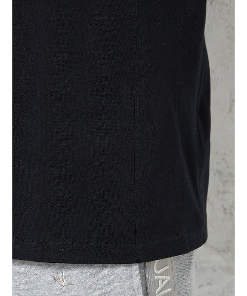 1piu1uguale3 RELAX（ウノピュウノウグァーレトレリラックス）の「【1PIU1UGUALE3 RELAX】RHINESTONE Tシャツ 春夏（ウノ ピゥ ウノ ウグァーレ トレ）（Tシャツ/カットソー・メンズ・ブラック/ホワイト・LL/M/L）」の11枚目の写真