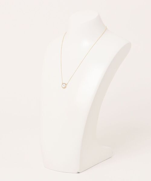 MARC JACOBS(マークジェイコブス)の「BUTTON MOTHER OF PEARL BUTTON MOP NECKLACE/ボタン MOP ネックレス(ネックレス・レディース・ゴールド系・ONE SIZE)」の3枚目の写真