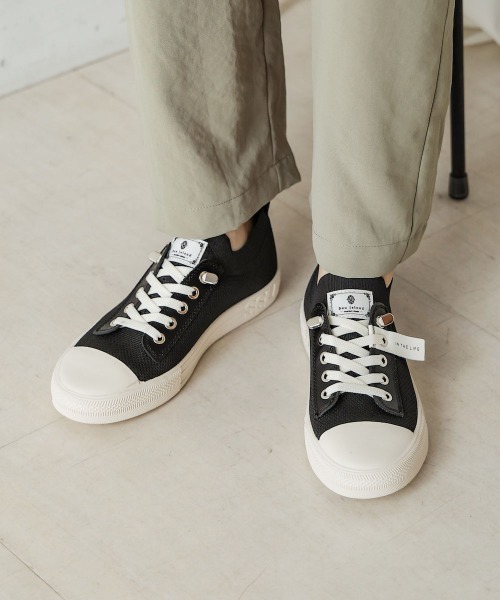 Bou Jeloud(ブージュルード)の「GENUINスニーカー(スニーカー・レディース・シルバー/ブラック系その他/アイボリー・24/24.5)」の15枚目の写真