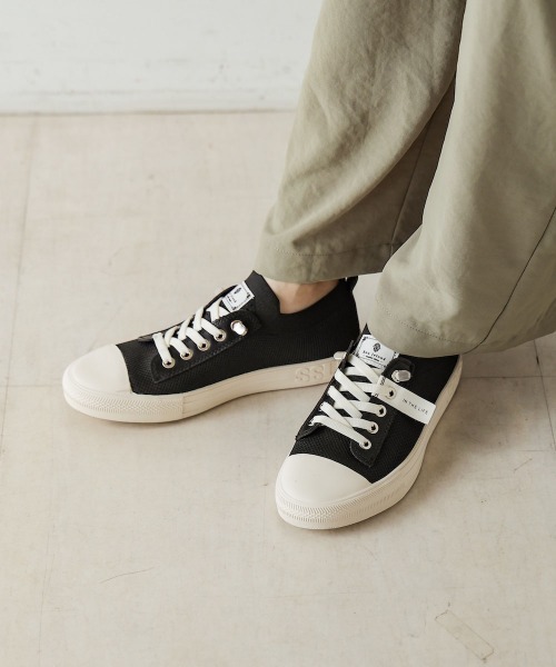 Bou Jeloud(ブージュルード)の「GENUINスニーカー(スニーカー・レディース・シルバー/ブラック系その他/アイボリー・24/24.5)」の17枚目の写真