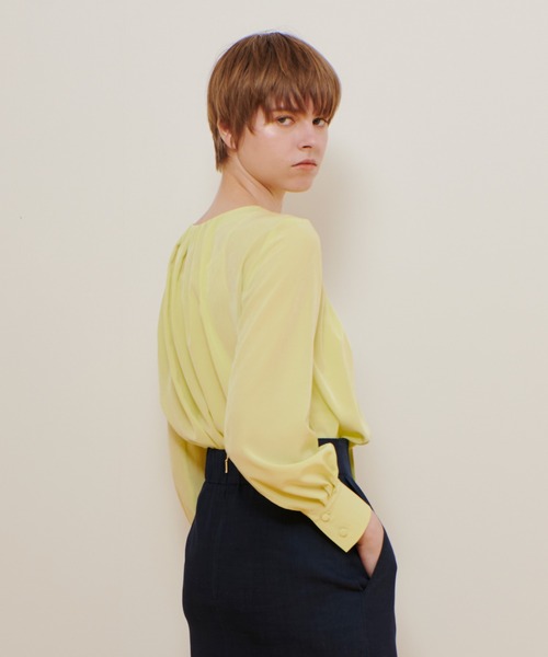 allureville（アルアバイル）の「シルキータックボウブラウス（シャツ/ブラウス・レディース・ホワイト/ネイビー/ライトイエロー・2）」の10枚目の写真