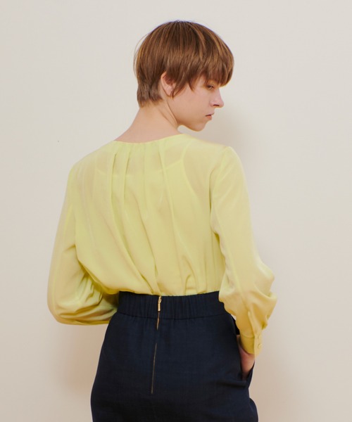allureville（アルアバイル）の「シルキータックボウブラウス（シャツ/ブラウス・レディース・ホワイト/ネイビー/ライトイエロー・2）」の11枚目の写真