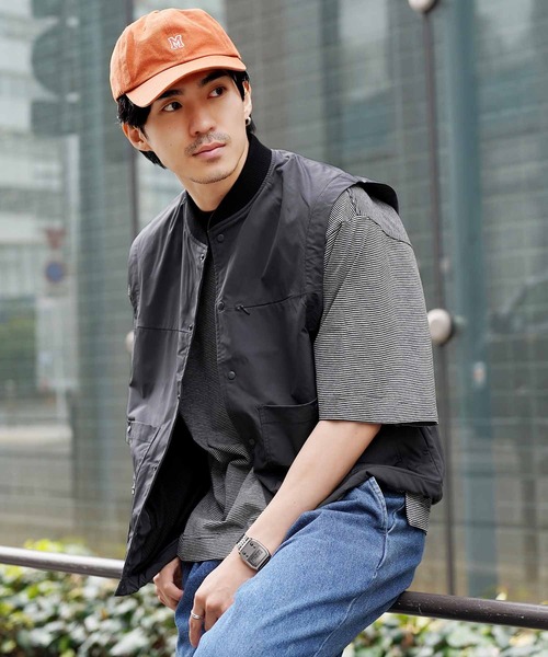 jiggys shop(ジギーズショップ)の「撥水 ファンクショナルポケット スナップボタン ベスト(ベスト・メンズ・グレー/ブラック・X-LARGE/LARGE/MEDIUM)」の9枚目の写真