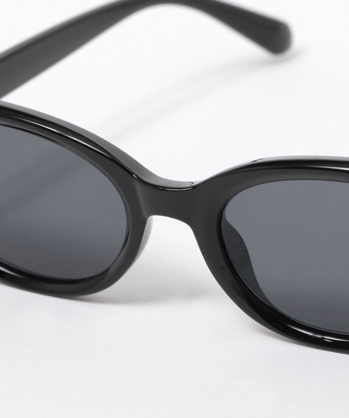 FOREVER 21（フォーエバー トゥエンティーワン）の「ラウンドサングラス（メガネ・レディース・ブラウン系その他/ブラック・FREE）」の8枚目の写真