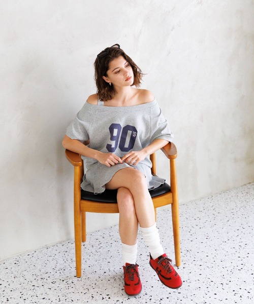 FOREVER 21（フォーエバー トゥエンティーワン）の「ラウンドサングラス（メガネ・レディース・ブラウン系その他/ブラック・FREE）」の18枚目の写真