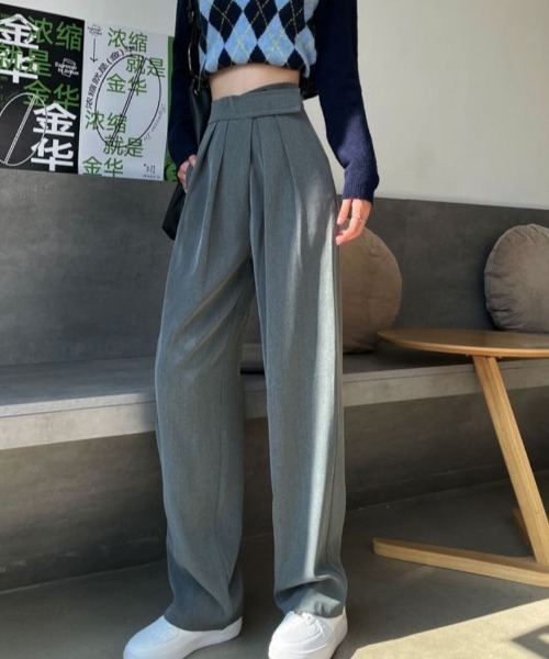 maison de LATIR(メゾンドラティール)の「ベルトレスタック入りハイウエストスラックスパンツ(スラックス・レディース・ブラック/グレー/ブラウン・ONESIZE)」の4枚目の写真