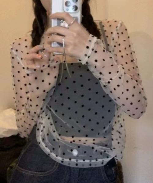 Vipoa(ヴィポア)の「Dot sheer long shirt(Tシャツ/カットソー・レディース・ブラック/ホワイト・FREE)」の5枚目の写真
