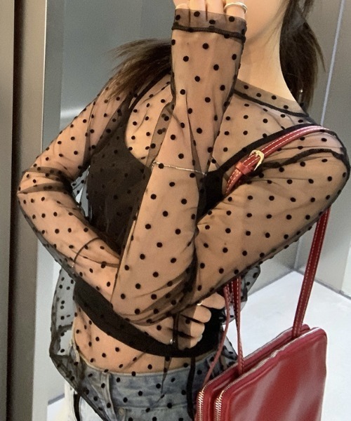 Vipoa(ヴィポア)の「Dot sheer long shirt(Tシャツ/カットソー・レディース・ブラック/ホワイト・FREE)」の10枚目の写真