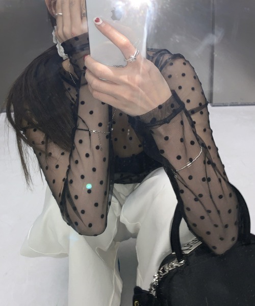 Vipoa(ヴィポア)の「Dot sheer long shirt(Tシャツ/カットソー・レディース・ブラック/ホワイト・FREE)」の14枚目の写真