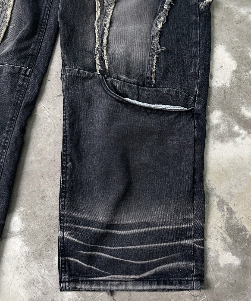 A'gem(エージェム)の「A'GEM/9 × .kom 『A'gem/エージェム』 /切り替えデザインデニムパンツ(デニムパンツ・メンズ・ブラック・S/M)」の2枚目の写真