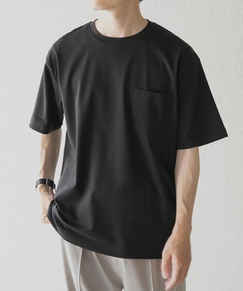 ITEMS URBANRESEARCH（アイテムズ アーバンリサーチ）の「Fine Cotton クルーネックポケットTシャツ（Tシャツ/カットソー・メンズ・ブラック/ベージュ/グリーン/ホワイト・SMALL/MEDIUM/LARGE）」の2枚目の写真