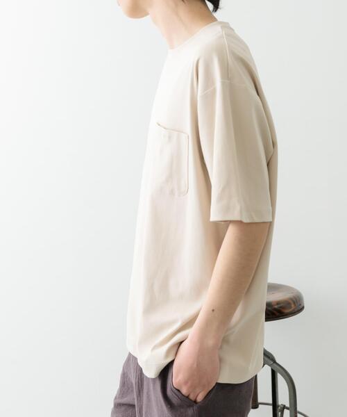 ITEMS URBANRESEARCH（アイテムズ アーバンリサーチ）の「Fine Cotton クルーネックポケットTシャツ（Tシャツ/カットソー・メンズ・ブラック/ベージュ/グリーン/ホワイト・SMALL/MEDIUM/LARGE）」の9枚目の写真