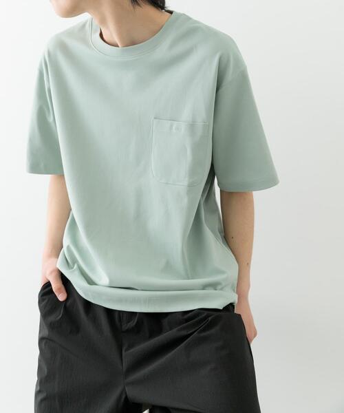 ITEMS URBANRESEARCH（アイテムズ アーバンリサーチ）の「Fine Cotton クルーネックポケットTシャツ（Tシャツ/カットソー・メンズ・ブラック/ベージュ/グリーン/ホワイト・SMALL/MEDIUM/LARGE）」の17枚目の写真