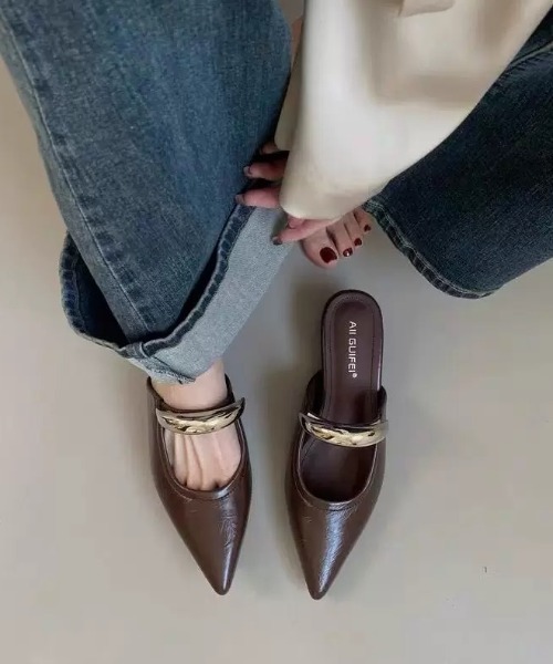 ampm（エーエムピーエム）の「メタルモチーフフラットミュール（パンプス・レディース・ブラウン/ブラック/ホワイト/シルバー・40/37/36/35/39/38）」の14枚目の写真