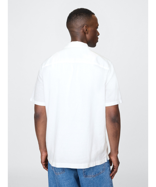 GAP(ギャップ)の「リネンブレンド バケーションシャツ ブラナンベア(シャツ/ブラウス・メンズ・ベージュ/ブラック/オフホワイト・S/M/L/XL/XS)」の6枚目の写真