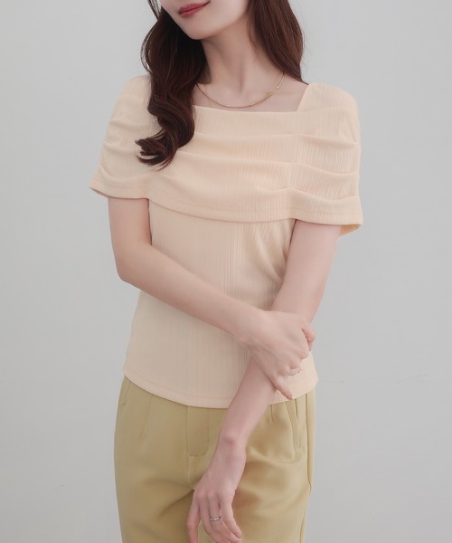 CENEA(セネア)の「オフショル風スクエアネックドレープリブカットソー(Tシャツ/カットソー・レディース・ブラック/クリーム/チャコール/ホワイト・SMALL/MEDIUM/LARGE/X-LARGE)」の7枚目の写真