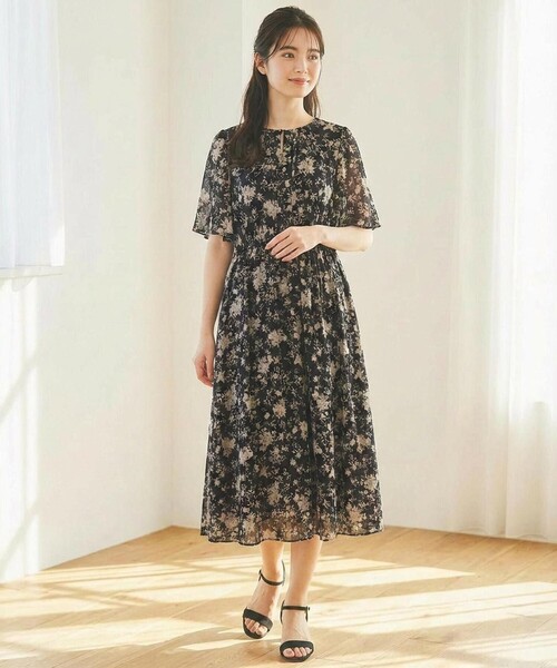ANY SIS(エニィスィス)の「【洗える】シアーパターン ワンピース(ワンピース・レディース・ネイビー系/ブラック系4/アイボリー系4/ブラック系5/ローズ系・0)」の2枚目の写真