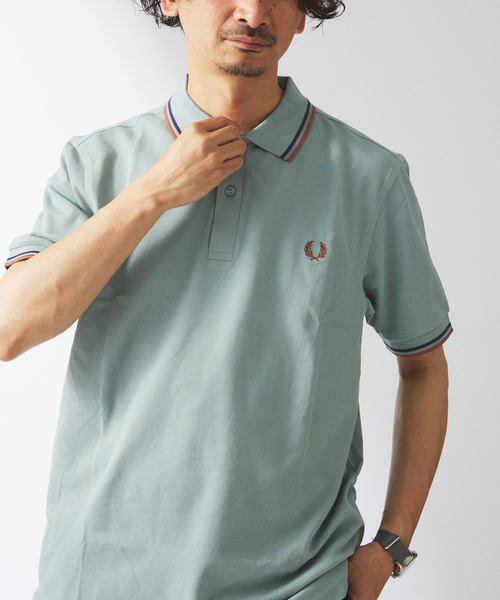 FRED PERRY（フレッドペリー）の「FRED PERRY / フレッドペリー M3600 TWIN TIPPED（ポロシャツ・メンズ・ライトブルー/ブラック/アイボリー/レッド・LARGE/MEDIUM）」の8枚目の写真