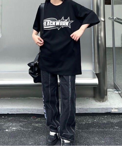 SHEENA(シーナ)の「グラフィックロゴプリントオーバーサイズTシャツ(Tシャツ/カットソー・レディース・ブルー/ブラック・M)」の14枚目の写真