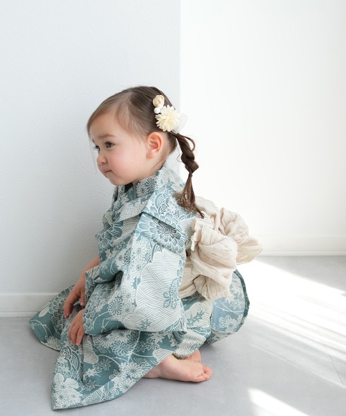 utatane（ウタタネ）の「キッズ浴衣3点セット ひよこ商店 青碧色に菊爛漫（浴衣・キッズ・ブルーグリーン・100cm/110cm/120cm/130cm）」の3枚目の写真