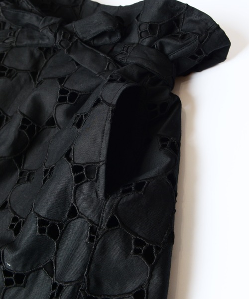 HOLIDAY（ホリデイ）の「HEART LACE SUPER WIDE PANTS ハートレーススーパーワイドパンツ（その他パンツ・レディース・ホワイト/ブラック・ONE SIZE）」の7枚目の写真