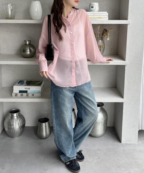 TREOVER(トレオーバー)の「涼しい透け感でオールシーズン大活躍! バンドカラー オーバーサイズシアーシャツ(シャツ/ブラウス・レディース・ライトグレー/ブラック/ライトピンク/オフホワイト/ブルー・FREE)」の22枚目の写真