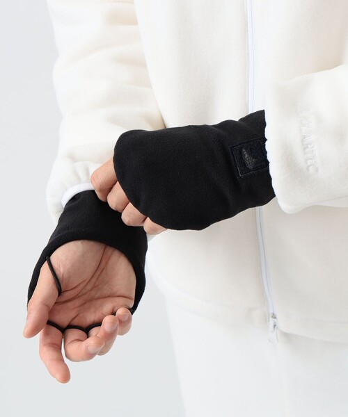 BEAMS GOLF（ビームスゴルフ）の「B.G.THREE / ALL-TIME フリース ハンド ウォーマー（手袋・メンズ・ブラック/ネイビー・ONE SIZE）」の10枚目の写真