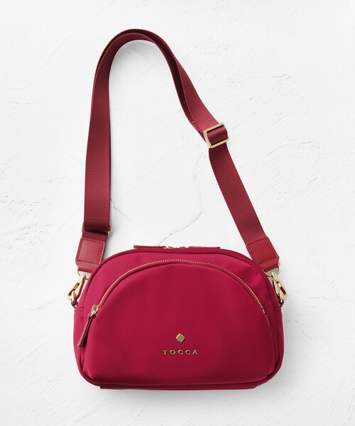TOCCA(トッカ)の「LUNAE NYLON BAG ショルダーバッグ(ショルダーバッグ・レディース・ブラック系/ベージュ系/ネイビー系/レッド系/ライトグレー系・F)」の20枚目の写真