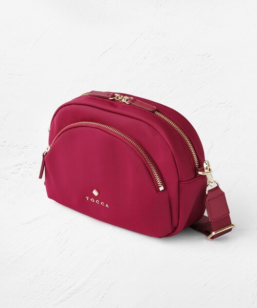 TOCCA(トッカ)の「LUNAE NYLON BAG ショルダーバッグ(ショルダーバッグ・レディース・ブラック系/ベージュ系/ネイビー系/レッド系/ライトグレー系・F)」の22枚目の写真