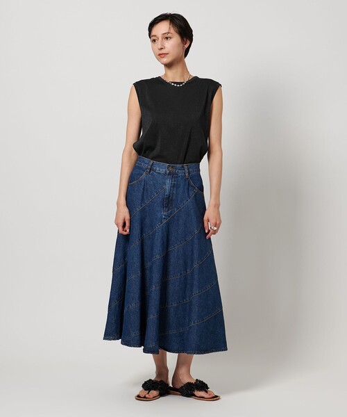 UNITED ARROWS（ユナイテッドアローズ）の「ラメ ノースリーブ カットソー（Tシャツ/カットソー・レディース・シルバー/ナチュラル/ブラック・FREE）」の12枚目の写真