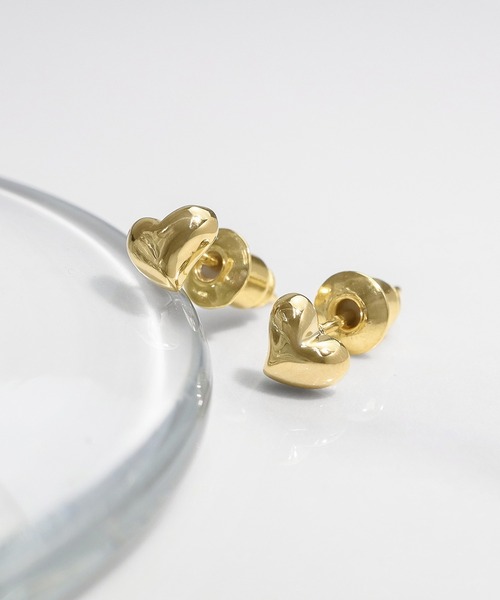 blackdia ocean（ブラックダイヤオーシャン）の「blackdia ocean ニュアンスミニハートピアス（ピアス（両耳用）・レディース・シルバー/ゴールド・FREE）」の8枚目の写真