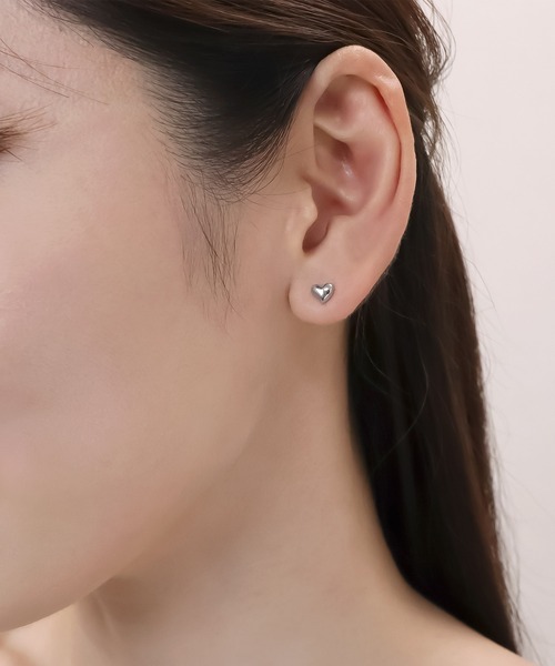 セール】blackdia ocean ニュアンスミニハートピアス（ピアス（両耳用
