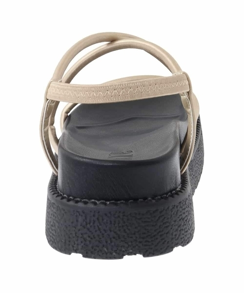 a.v.v（アーヴェヴェ）の「厚底ストラップサンダル（サンダル・レディース・ブラック/ゴールド・23.5/24.5）」の10枚目の写真