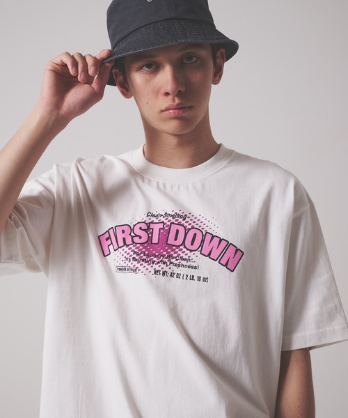 FIRST DOWN（ファーストダウン）の「プリント ショートスリーブ Tシャツ #1（Tシャツ/カットソー・メンズ・杢グレー/ホワイト/ブラック・M/XL/L）」の4枚目の写真